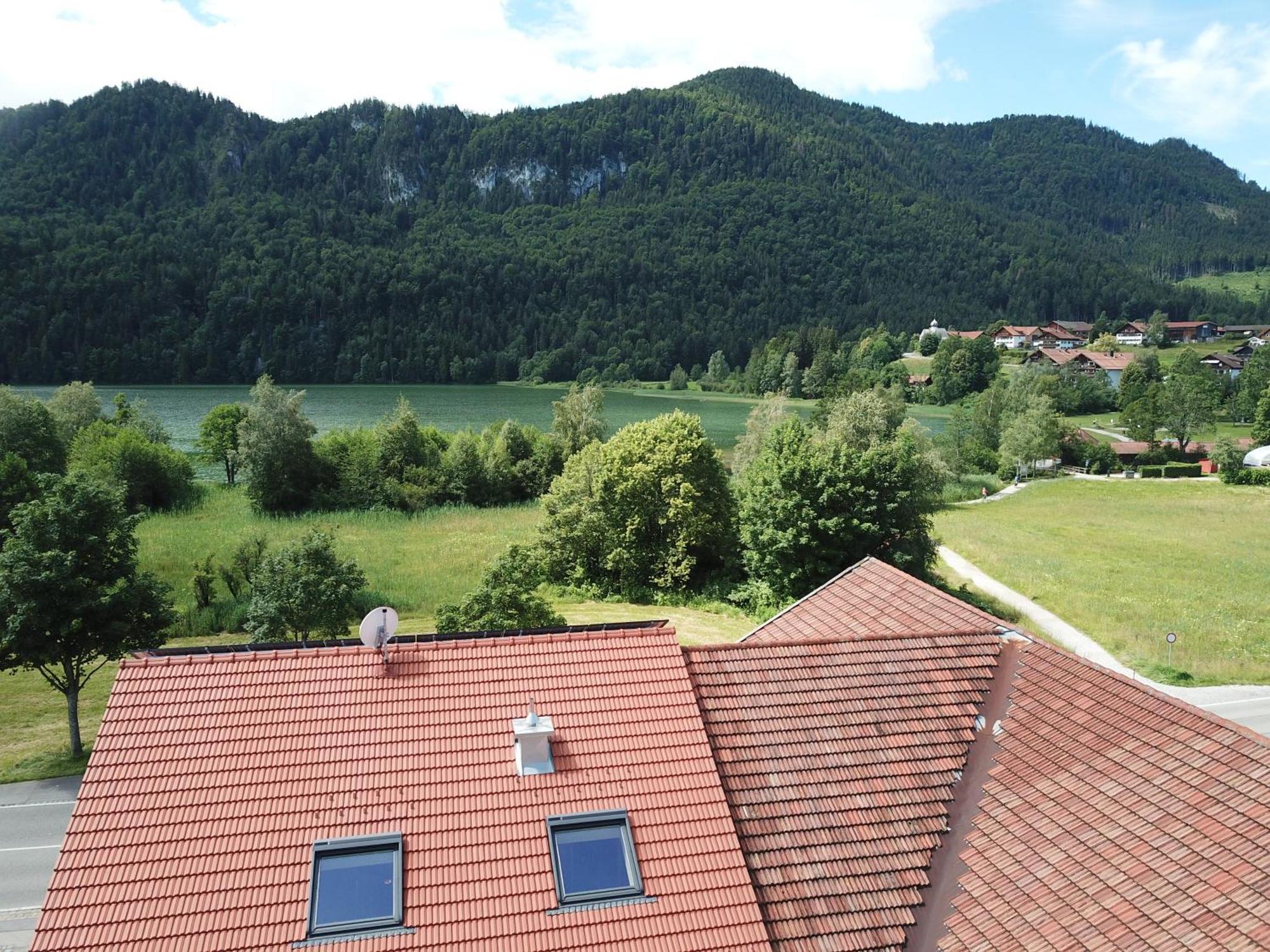 Landhaus Am Weissensee 福森 外观 照片